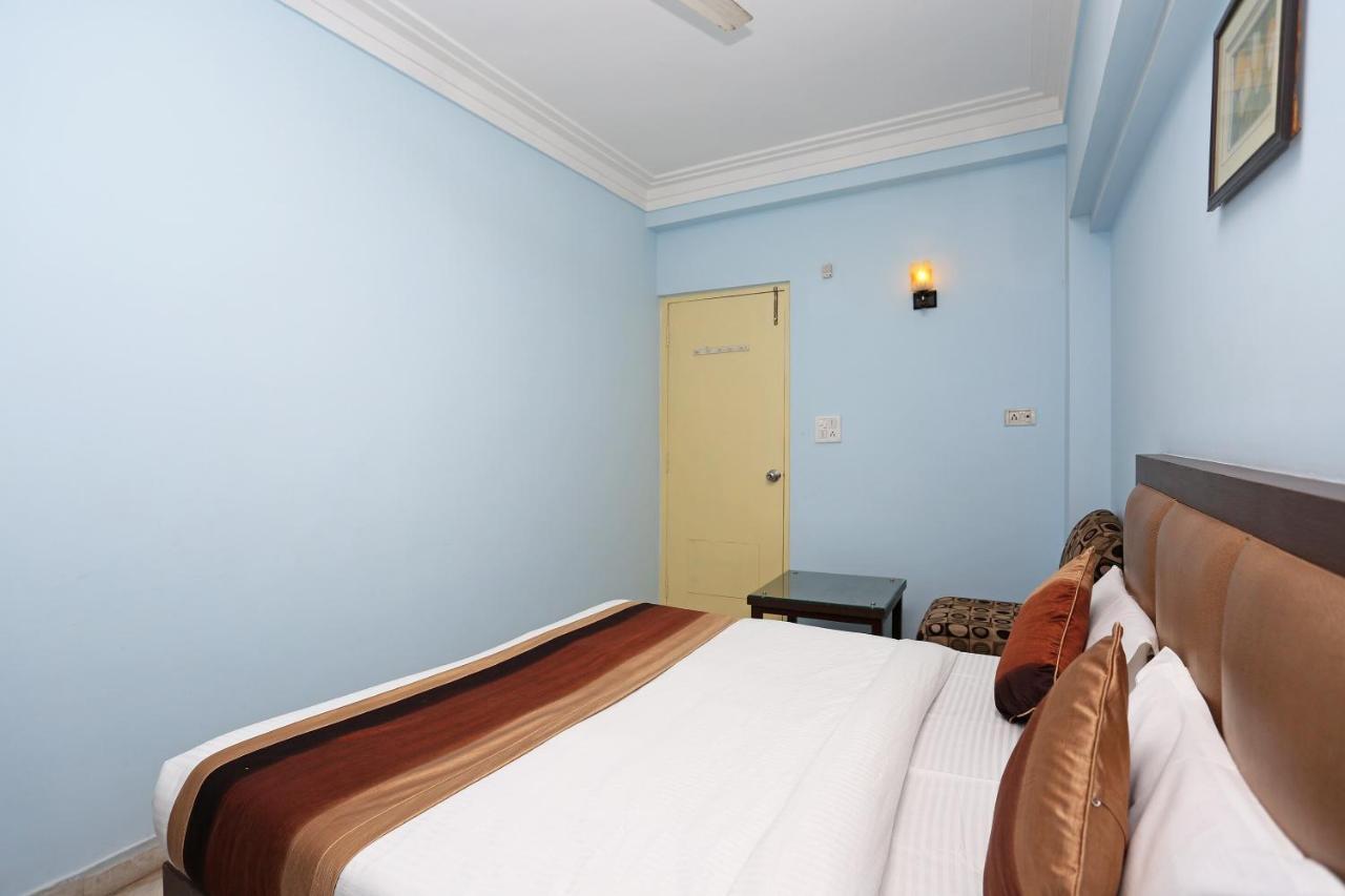 Vaccinated Staff - Oyo 5515 Hotel Blue Palace Гвалиор Екстериор снимка