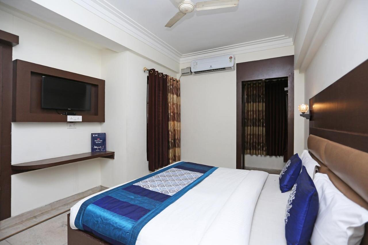Vaccinated Staff - Oyo 5515 Hotel Blue Palace Гвалиор Екстериор снимка